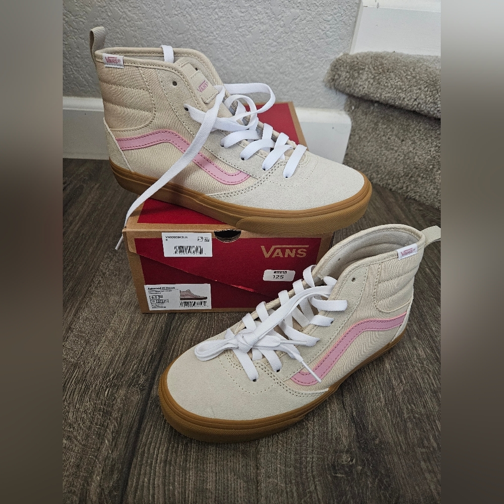 New Vans Kids 6 Sneakers